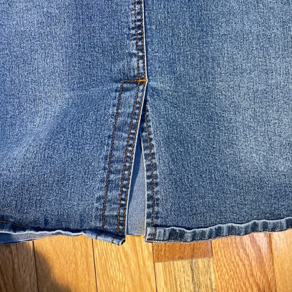 Vintage XTM revolt jeans denim skirt - Picture 2 of 5